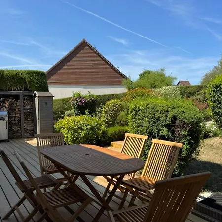 Quiet House With Garden 5 Min From Deauville Σπίτι διακοπών Touques